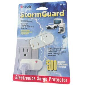 Woods: Storm Guard Electronics Surge Protector 746, Max 6000 Volts